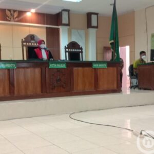 Sidang Perkara Limbah Beracun B3 PN Rembang di Tunda