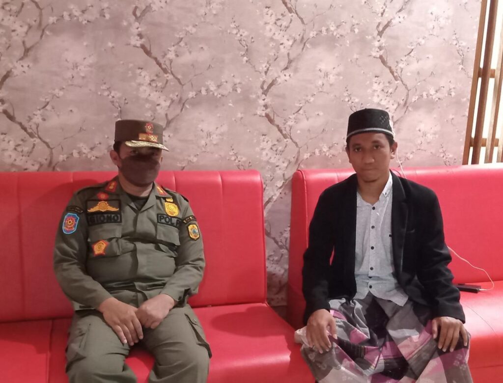 Santri Ponpes Annuriyah Tetap Semangat Menimba Ilmu