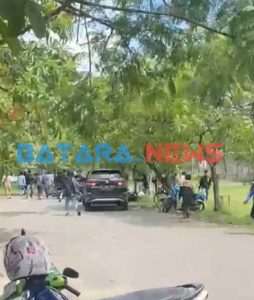Tawuran antar Pelajar di Stadion Joyokusumo