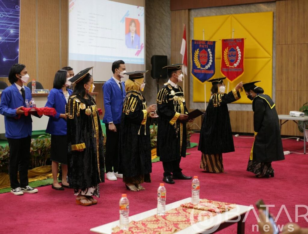 STMIK-AKI Pati Sukses Selenggarakan Wisuda Ke-16 ditengah Gempuran Pandemi