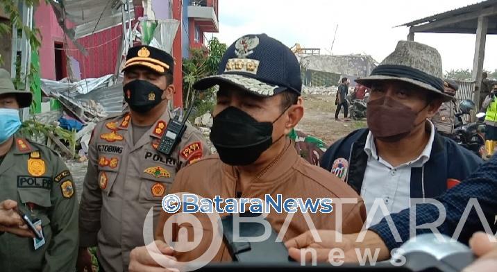 Pembongkaran bangunan LI di perkirakan selesai hari ini Pembongkaran bangunan LI di perkirakan selesai hari ini