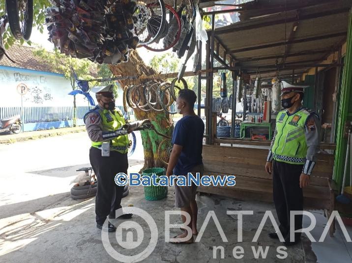 Satlantas Pati Sosialisasikan,toko tak menjual jenis kenalpot Groong Satlantas Pati Sosialisasikan,toko tak menjual jenis kenalpot Groong