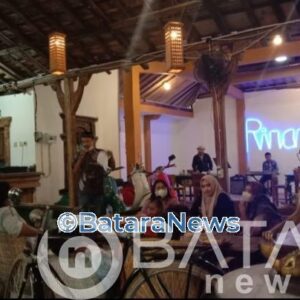 Lounching Rirare Etnicafe & Kitchen, DIUTUHKAN dengan KOPI Satu dapat 1 Item