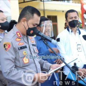 Kepolisian Resor Indramayu Amankan 10 Orang Diduga Pelaku Penyalahgunaan Pendistribusian Pupuk Bersubsidi