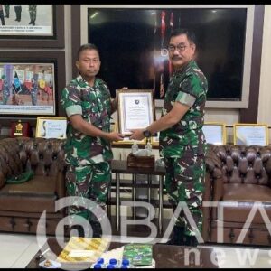 Pangdam XII/Tpr Apresiasi Babinsa Penolong Warga Korban Lakalalin.