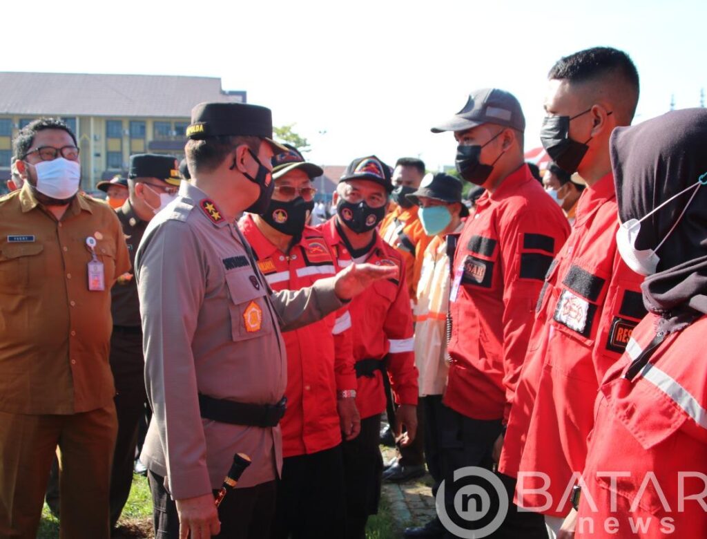 Cegah Kebakaran Hutan di Kalbar, Kapolda Selalu Berikan Edukasi Secara Door To Door Maupun Virtual