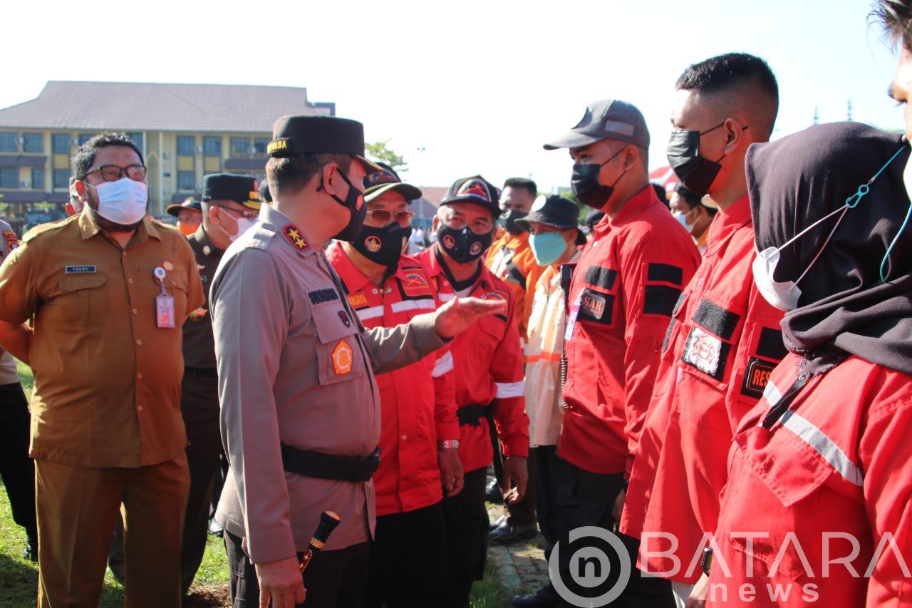Cegah Kebakaran Hutan di Kalbar, Kapolda Selalu Berikan Edukasi Secara Door To Door Maupun Virtual Cegah Kebakaran Hutan di Kalbar, Kapolda Selalu Berikan Edukasi Secara Door To Door Maupun Virtual