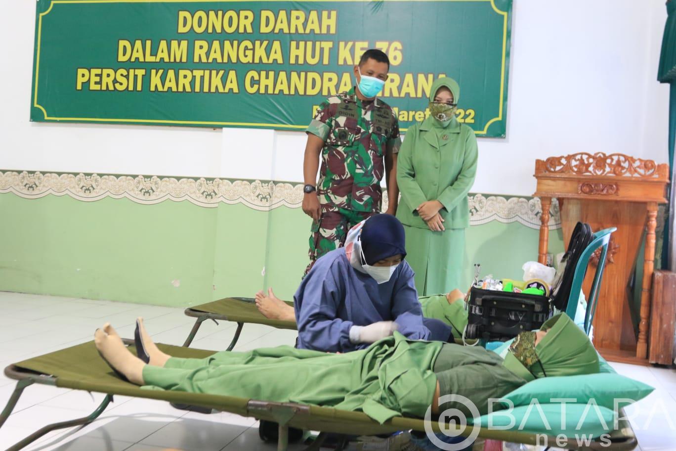 Sambut HUT Persit Ke 76, Persit KCK Cabang XXII Kodim 0808/Blitar Gelar Donor Darah Sambut HUT Persit Ke 76, Persit KCK Cabang XXII Kodim 0808/Blitar Gelar Donor Darah