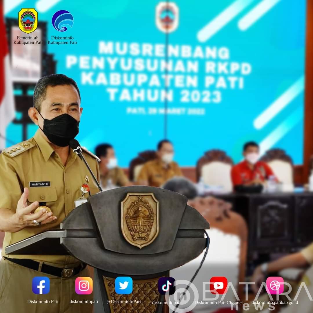 Bupati Haryanto Tak Tinggalkan Hutang Daerah Selama 2 Periode Di masa Kepemimpinanya Bupati Haryanto Tak Tinggalkan Hutang Daerah Selama 2 Periode Di masa Kepemimpinanya