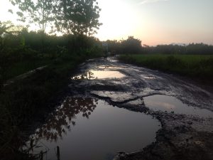 Jalan PU Desa Sumbermulyo Winong Rusak Parah Belum Tersentuh Perbaikan