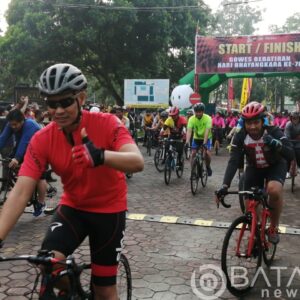 Gowes Bebatiran Hari Bhayangkara Ke-76 Perkokoh Sinergitas dan Soliditas TNI-Polri Banyumas
