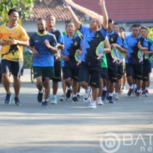 Persiapan UKP Anggota Kodim Rembang Laksanakan Pembinaan Fisik
