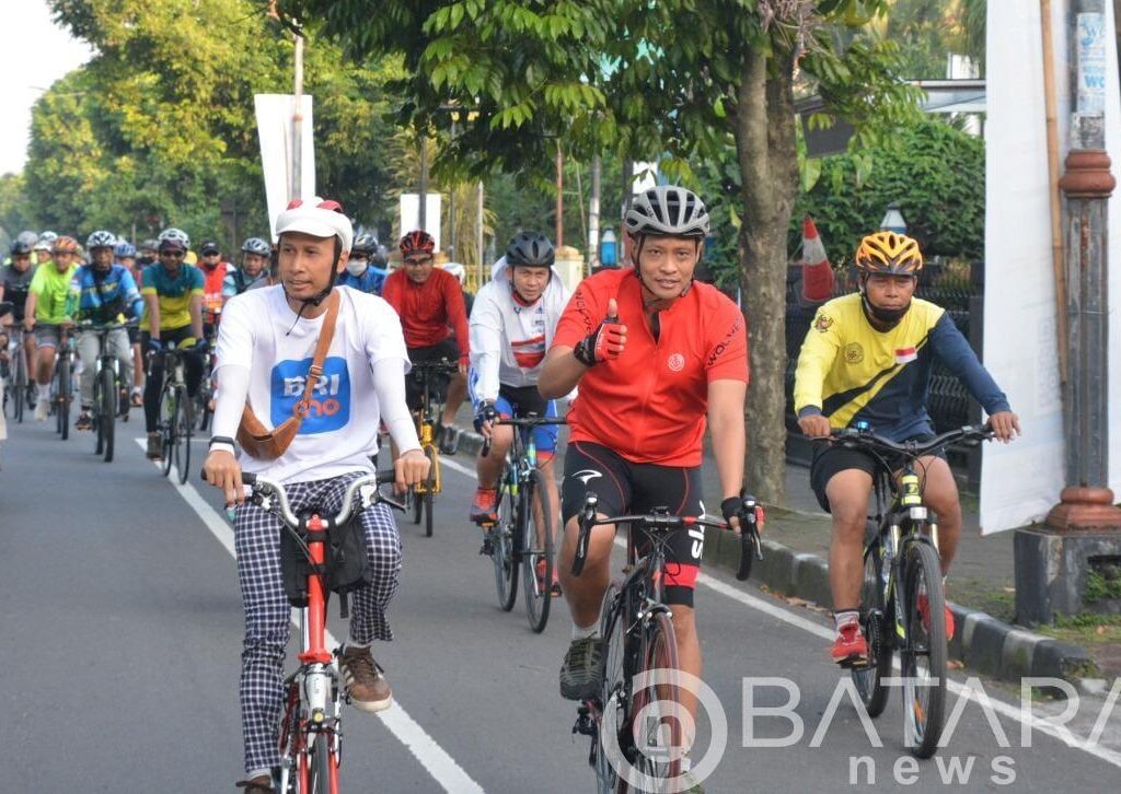Sinergi Korem 071/Wijayakusuma Bersama BRI Purwokerto Gowes Jaga Kebersamaan dan Kesehatan