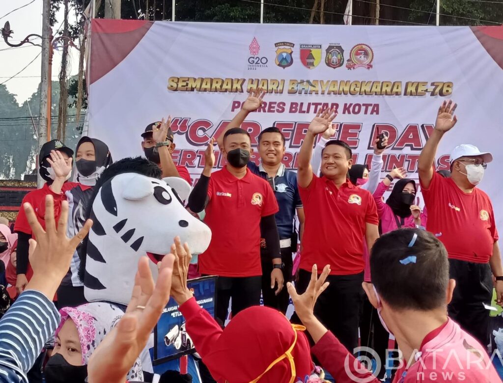Dandim 0808/Blitar, Ikut Ramaikan Acara Car Free Day Di Wilayah Kota Blitar