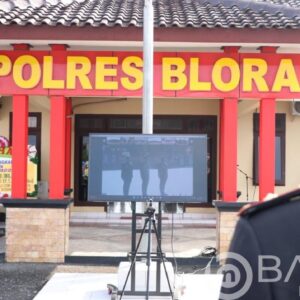 Polres Blora Ikuti Upacara Peringatan Hari Bhayangkara ke 76 Virtual Dipimpin Oleh Presiden RI