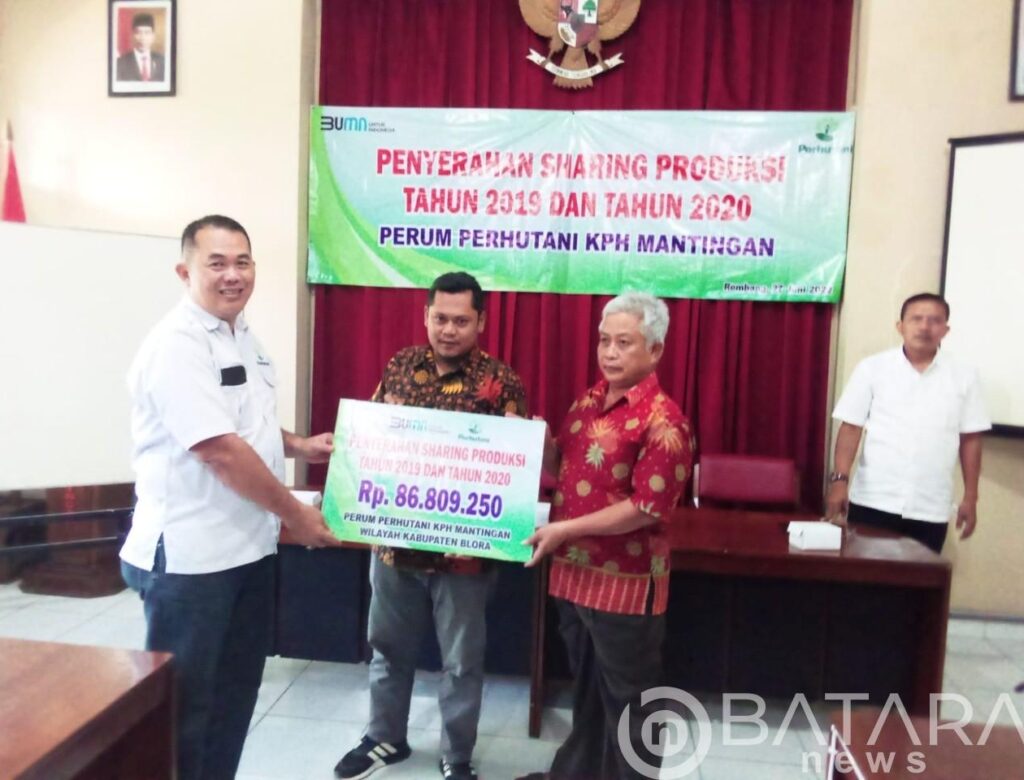 LMDH Wilayah Blora Terima Kucuran Dana Shering Produksari Perhutani