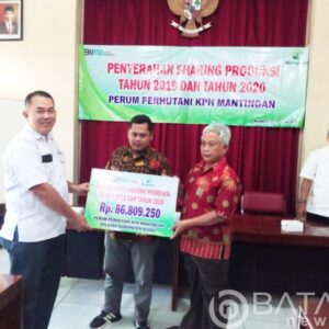 LMDH Wilayah Blora Terima Kucuran Dana Shering Produksari Perhutani