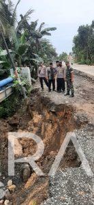 Pjs. Danramil 13/Sedan Tinjau Lokasi Longsor Desa Pacing