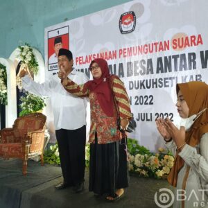 Selisih 24 suara Suparlan menangkan Pilkades PAW Desa Kembang