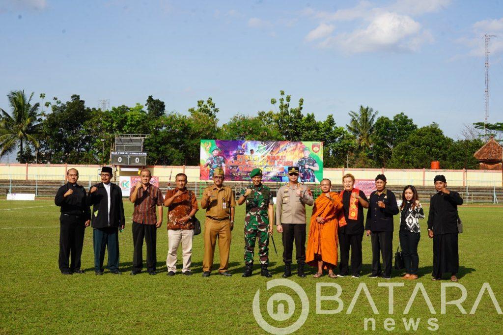 Liga Santri Piala Kasad Tingkat Korem 071/Wijayakusuma, Danrem Tendang Bola Pertama