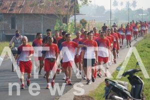 Melalui Mlipir Bareng, Danrem 071/Wijayakusuma Ingatkan Prajurit Untuk Menjaga Pola Hidup Sehat
