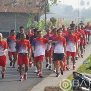 Melalui Mlipir Bareng, Danrem 071/Wijayakusuma Ingatkan Prajurit Untuk Menjaga Pola Hidup Sehat