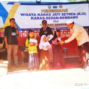 Kolaborasi Waterpark Karas Jati Setren Dan Pokdarkamtibmas Resor Rembang Kembangkan Bakat Anak Melalui Lomba Mewarnai
