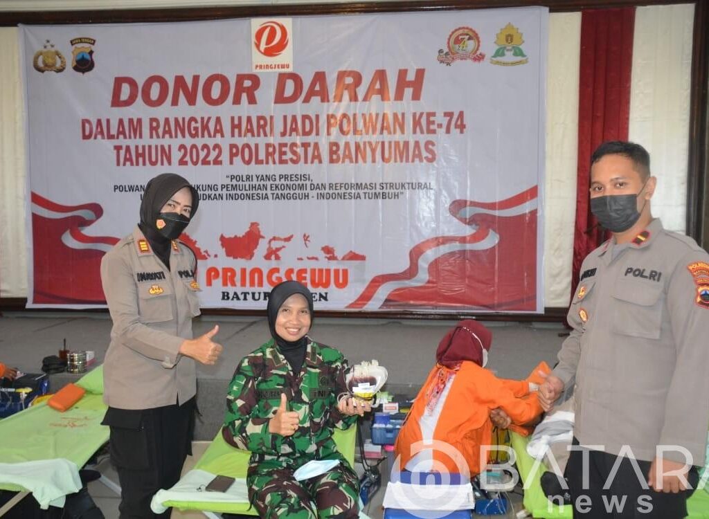 Sinergi Kowad dan PNS Putri Korem 071/Wijayakusuma Donorkan Darah HUT Polwan Ke-74 Polresta Banyumas