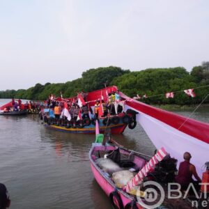 Sambut Hari Kemerdekaan, Polres Pati Kibarkan Bendera Merah Putih Raksasa Sepanjang 1.770 Meter