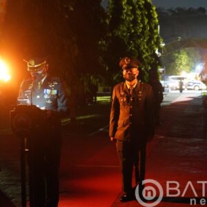 Danrem 071/Wijayakusuma Pimpin Apel Kehormatan dan Renungan Suci (AKRS) HUT RI Ke-77 di TMP Tanjung Nirwana Purwokerto