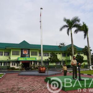 Jumat Bregas Jalan Sehat Korem 071/Wijayakusuma Warnai Haornas XXXIX