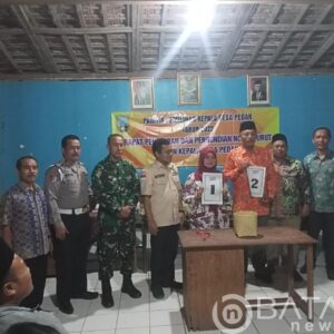 Danramil Sulang Hadiri Kegiatan Penetapan Bakal Calon Kades Serta Pengundian Nomor Urut Di Desa Pedak