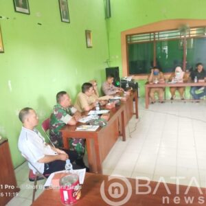 Diskusi Terbuka Terkait Beberapa Problem, Pemdes Gajahmati dan masyarakatnya Temukan penyelesean yang Damai