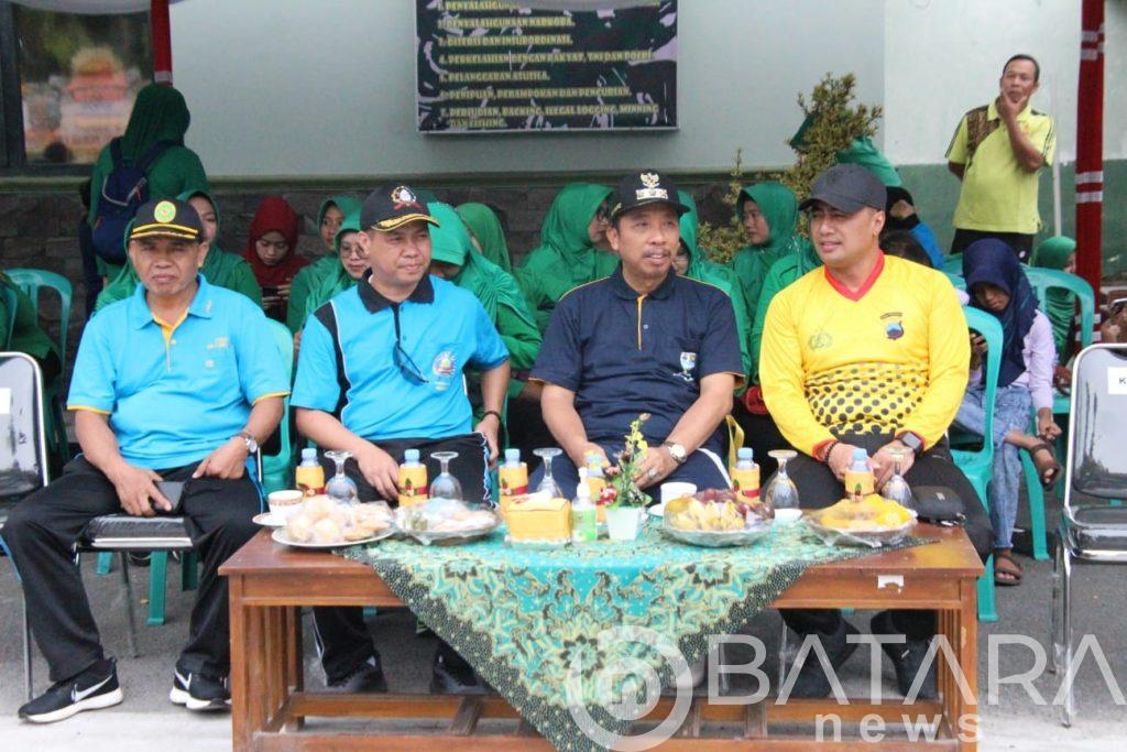 Forkopimda Rembang Ikut Memeriahkan Puncak HUT ke-77 TNI