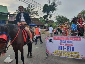 Ramai Karnaval Haul Mbah Brojoseti Singo Barong, Desa  Dukuhseti jadi Sorotan Ribuan Mata