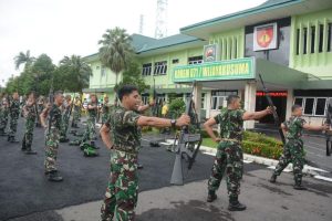 Jaga Kebugaran dan Bentuk Postur, Prajurit Wijayakusuma Senam Senjata