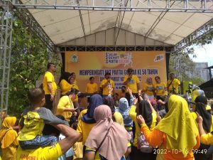 Jalan Sehat dan Senam Bersama Serta Banjir Doorprise Warnai Kemeriahan HUT ke-58 Partai Golkar di Rembang