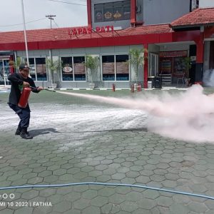 Lapas Pati Gelar Pelatihan Penanganan Kebakaran, Tingkatkan Kesiap Siagaan Petugas