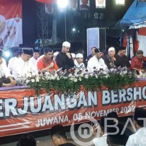 Dr. Haji Soehartono PAC PDI-P Juwana. “Ngaji Bareng” Gus Nuril Bersama Masyarakat Juwana