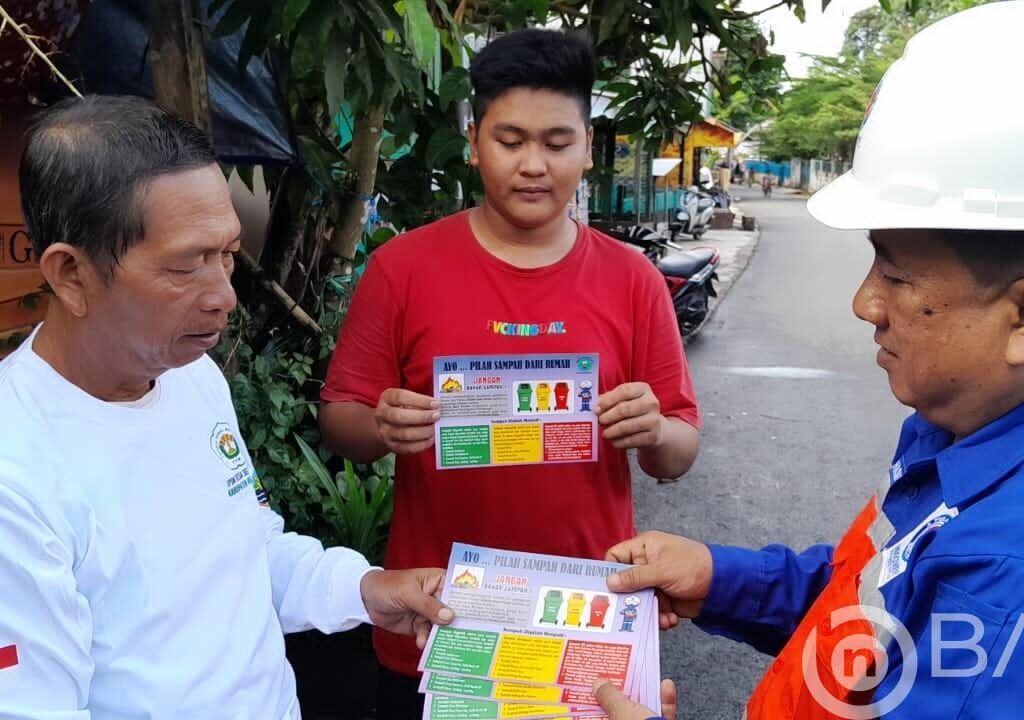 Gandeng Pewarta Dan LSM, Indocement Sosialisakan Pilah Sampah Kepada Warga Kotabaru