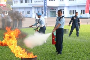 Simulasi Latihan Penanggulangan Kebakaran di Koharmatau