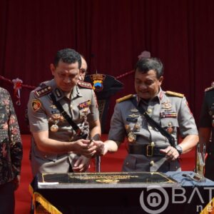Danrem 071/Wijayakusuma Dampingi Kapolda Jateng Resmikan Gedung Pelayanan Terpadu Polresta Banyumas