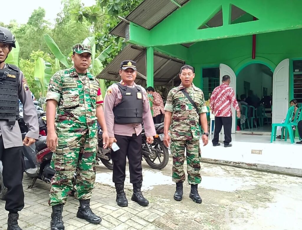 Karena pengamanan yang dilakukan Babinsa merupakan bentuk kepedulian dan toleransi antar umat beragama,” singkatnya.