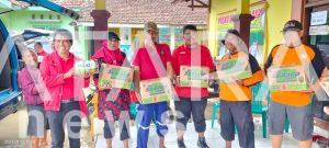 Riyanta, SH dan Sentra Margo Laras UPT Kementrian Sosial Berikan Bantuan Sembako di Desa Banjarsari Gabus Pati