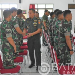 Sebanyak 56 Prajurit Dilepas Danrem Wijayakusuma Tugas Kewilayahan