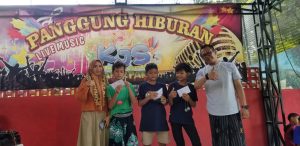 Menyambut HUT Wisata Karas Jati Setren (KJS) ke 1 Dimeriahkan Dengan Lomba Lato-Lato