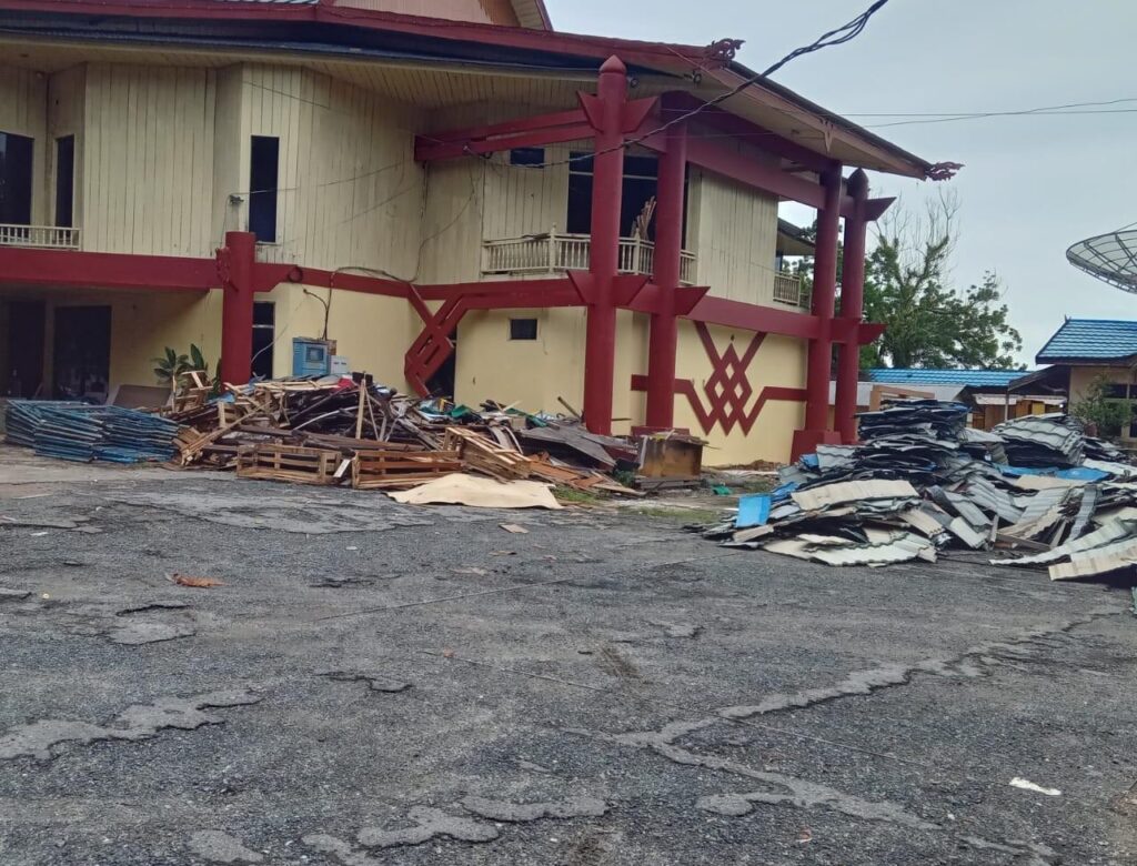 Proyek Rehab Wisma Sa Iijaan Kotabaru Molor. Rekanan Jebol Bayar Denda