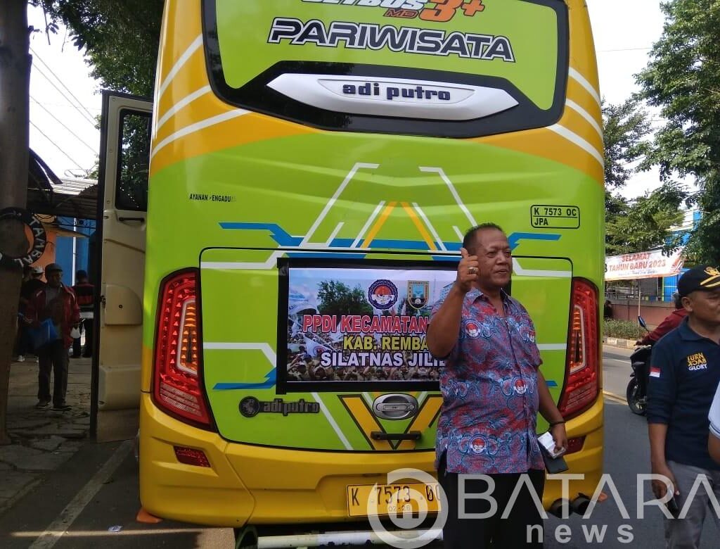 Dengan Membawa 2 misi, Perangkat Desa se-Kabupaten Rembang Berangkat Menuju Jakarta