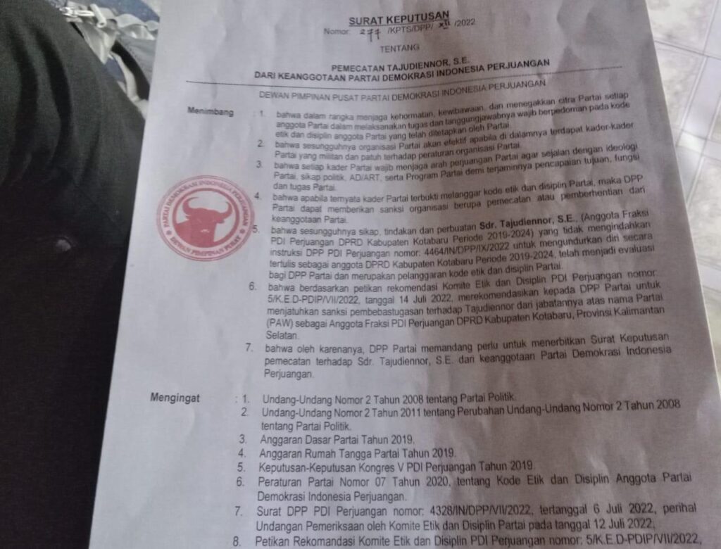 Aneh !!! Sudah Dicoret Dari Kader Partai, Tapi Anggota DPRD Kotabaru Dari PDI-P Masih Aktif Ngantor