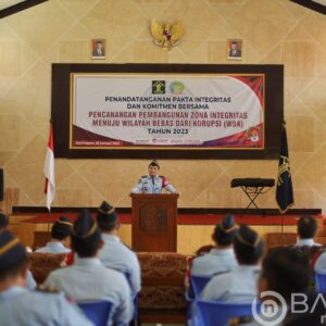 Pencanangan Pembangunan Zona Integritas. Kalapas Bojonegoro: Berikan Pelayanan Terbaik kepada Masyarakat